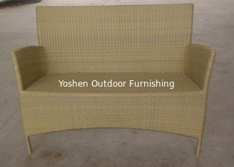 banc de loisirs en osier dans le jardin -11043