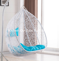 Chaise de balançoire en osier extérieure à l'intérieur--9711