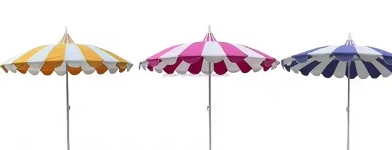 8.5 FT Pagoda en acier inoxydable en forme de marché parapluie en fibre de verre bande de côtes Pagoda parapluies commerciaux de patio