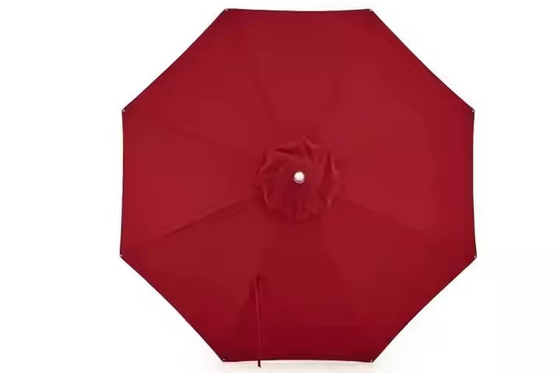 Housse de parasol rouge imperméable en polyester de 8 pieds, parasol de patio en aluminium avec mât central, parasol de pique-nique extérieur