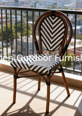 Meubles d'extérieur en rotin Tout temps Chaise de jardin en rotin Chaise de bistrot française Meubles d'extérieur vintage noir et blanc