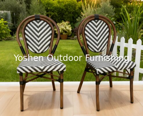 Meubles d'extérieur en rotin Tout temps Chaise de jardin en rotin Chaise de bistrot française Meubles d'extérieur vintage noir et blanc