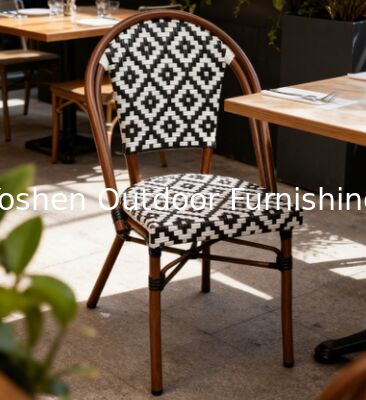 Chaise de salle à manger extérieure de style parisien Yoshen en rotin tissé géométrique Chaise à motifs noir et blanc