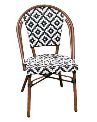 Chaise de salle à manger extérieure de style parisien Yoshen en rotin tissé géométrique Chaise à motifs noir et blanc