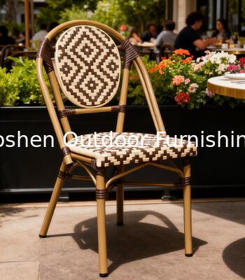 Chaise en rotin de style parisien géométrique pour manger en plein air Chaise de patio à rayures brunes chocolat