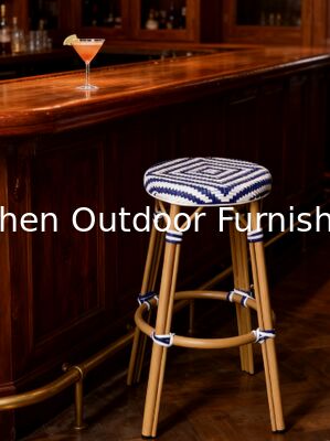 Bistro français extérieur Café Rattan Tabouret de bar pour hôtels Tabouret de bar extérieur en marine et en blanc