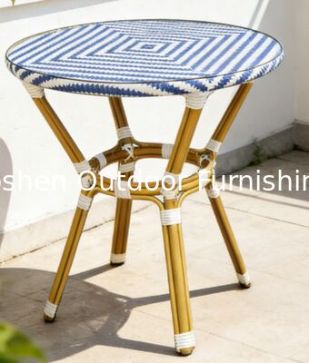Table de salle à manger ronde en rotin et aluminium pour 4 personnes avec plateau en verre pour restaurant, café, boutique en extérieur