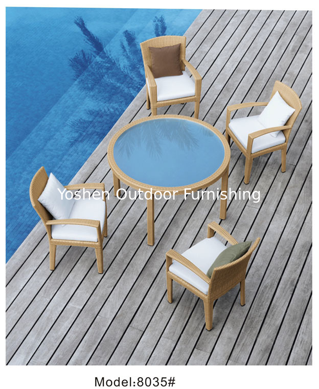 Ensemble de 5 pièces de patio extérieur en rotin en osier en résine avec 4 fauteuils-8035