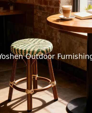 Vente en gros de tabourets de bar français vintage en rotin et en canne à dos